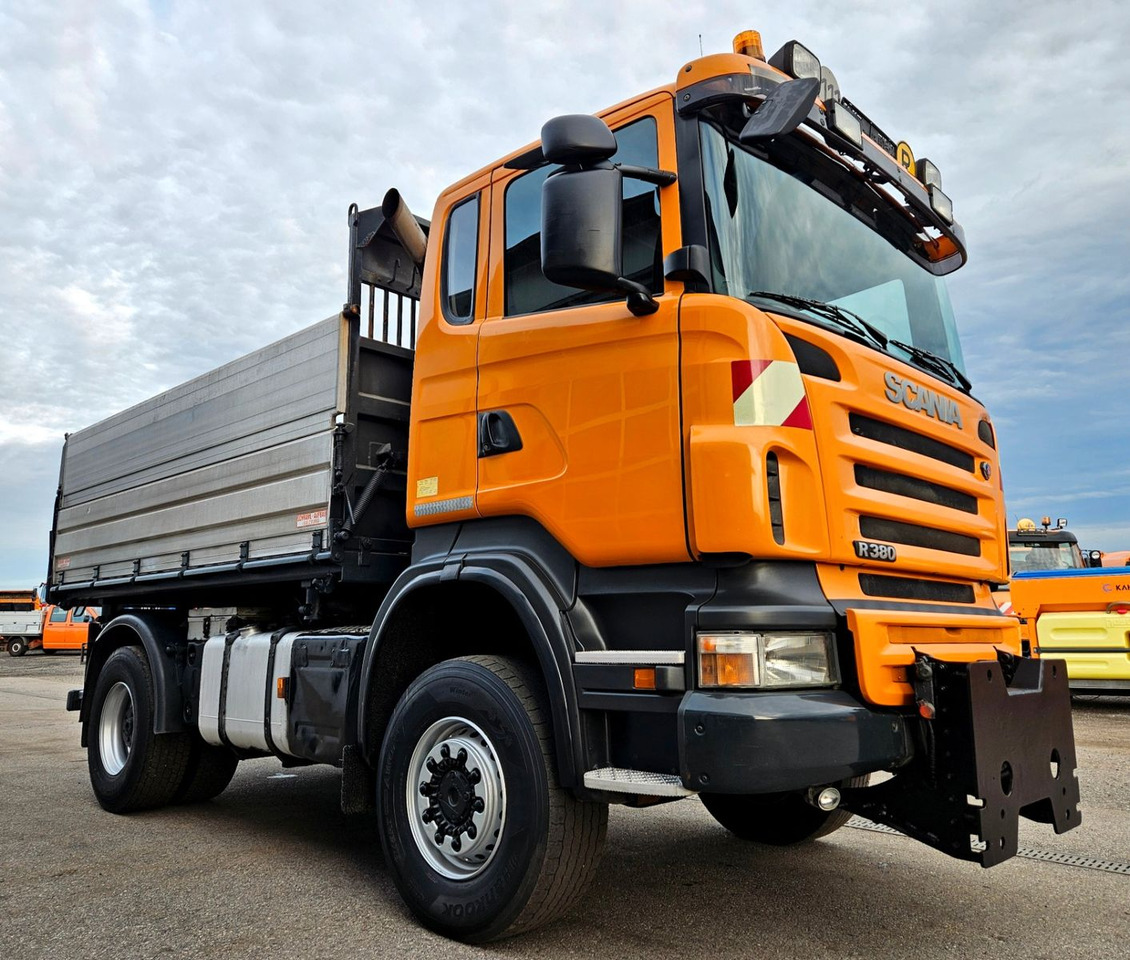 Scania R380 4x4 Winterdienst Euro4 - Camión volquete: foto 1 Scania R380 4x4 Winterdienst Euro4 - Camión volquete: foto 1