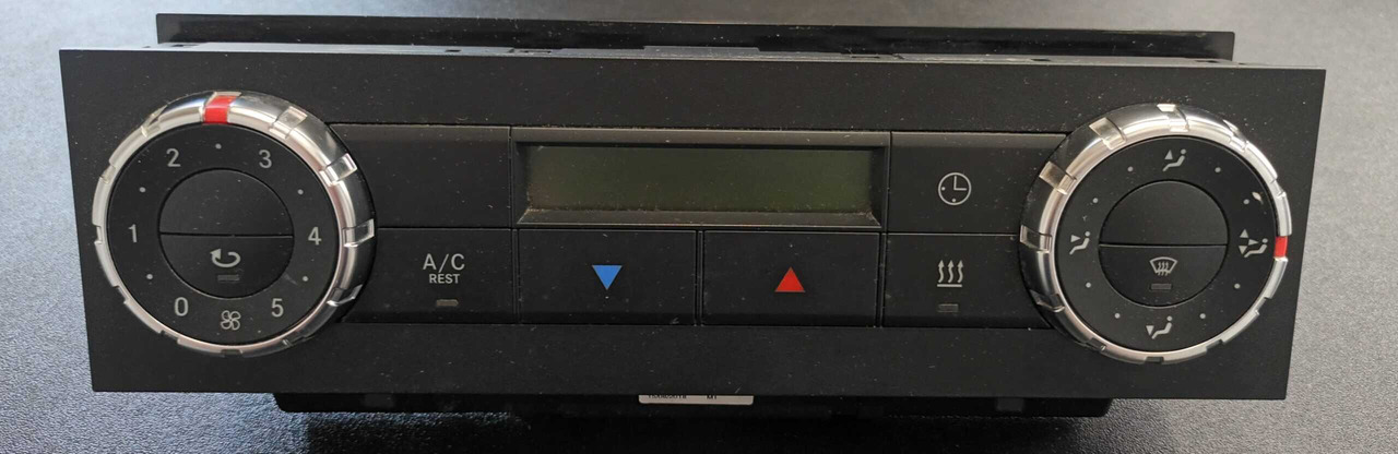 Centralina Autoradio Clima MB MP4 - Sistema eléctrico: foto 2 Centralina Autoradio Clima MB MP4 - Sistema eléctrico: foto 2