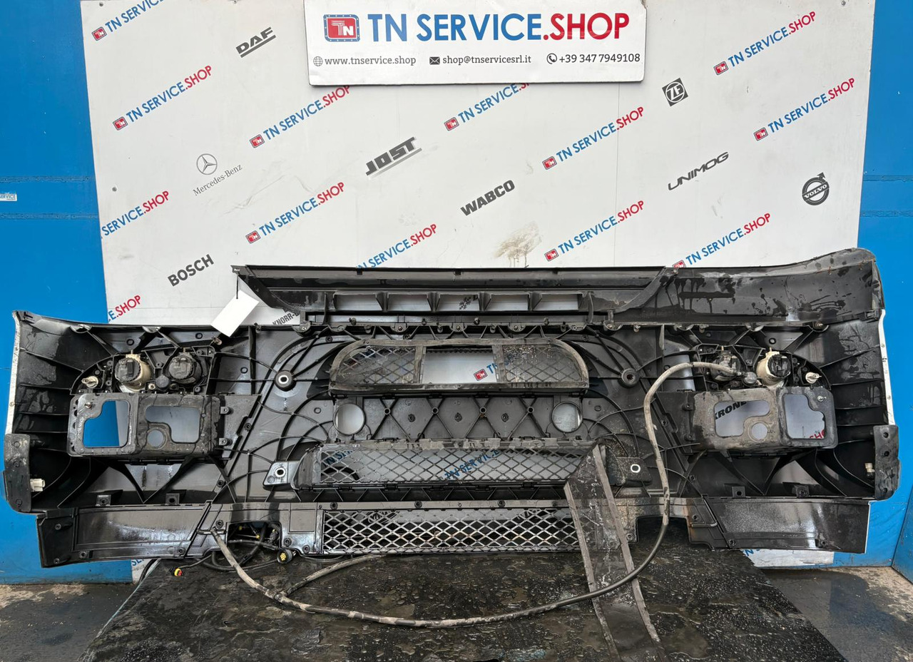Paraurti Anteriore Iveco 5801258838 - Parachoques para Camión: foto 5 Paraurti Anteriore Iveco 5801258838 - Parachoques para Camión: foto 5