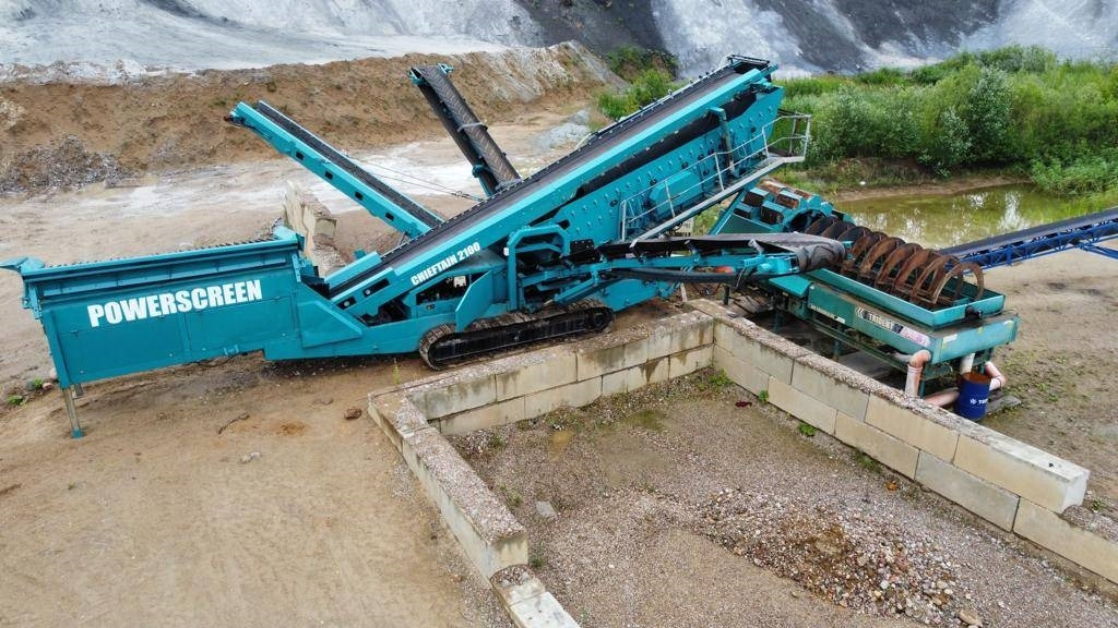 PowerScreen Chieftain 2100 - Cribadora: foto 2 PowerScreen Chieftain 2100 - Cribadora: foto 2