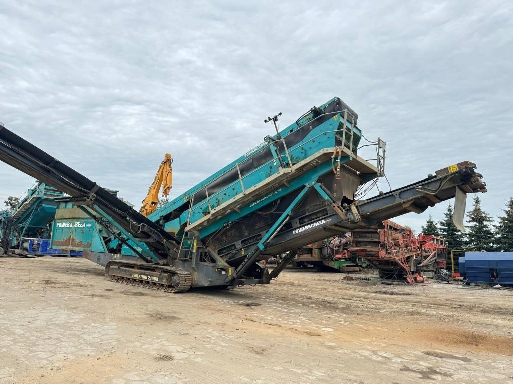 PowerScreen Chieftain 2100 X - Cribadora: foto 3 PowerScreen Chieftain 2100 X - Cribadora: foto 3
