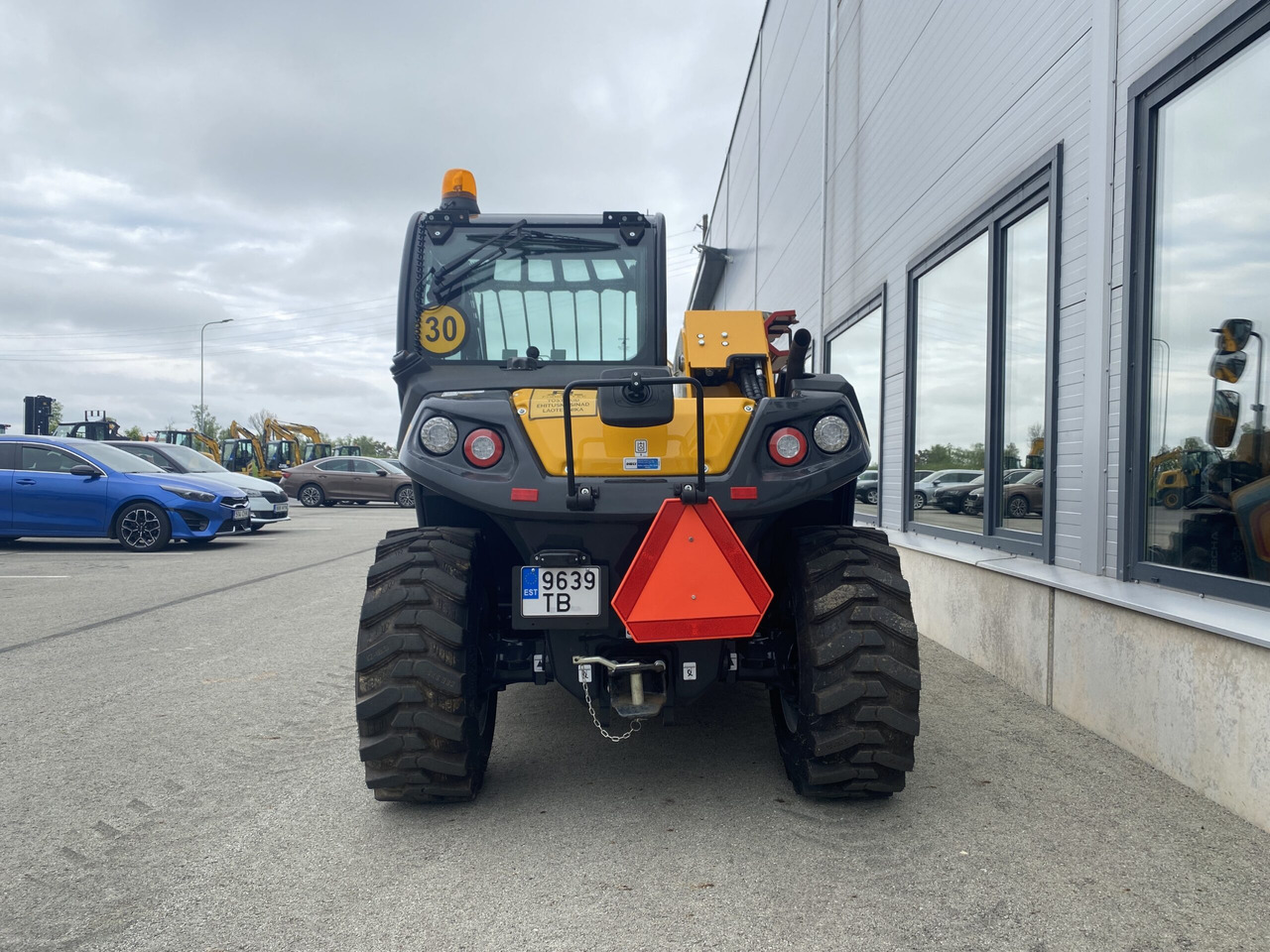 Dieci Mini Agri 20.4 SMART 37 kW - Manipulador telescópico: foto 5 Dieci Mini Agri 20.4 SMART 37 kW - Manipulador telescópico: foto 5