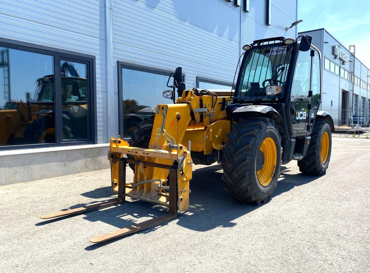 JCB 535-95 - Manipulador telescópico: foto 1 JCB 535-95 - Manipulador telescópico: foto 1