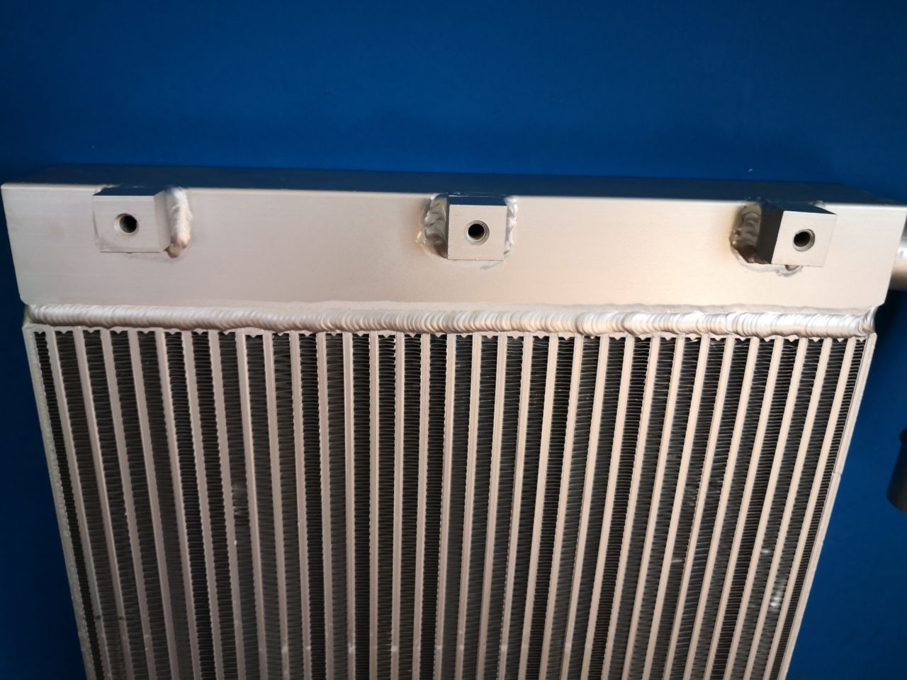 4650356 OILCOOLER HITACHI ZX270.3 280.3 - Radiador: foto 3 4650356 OILCOOLER HITACHI ZX270.3 280.3 - Radiador: foto 3