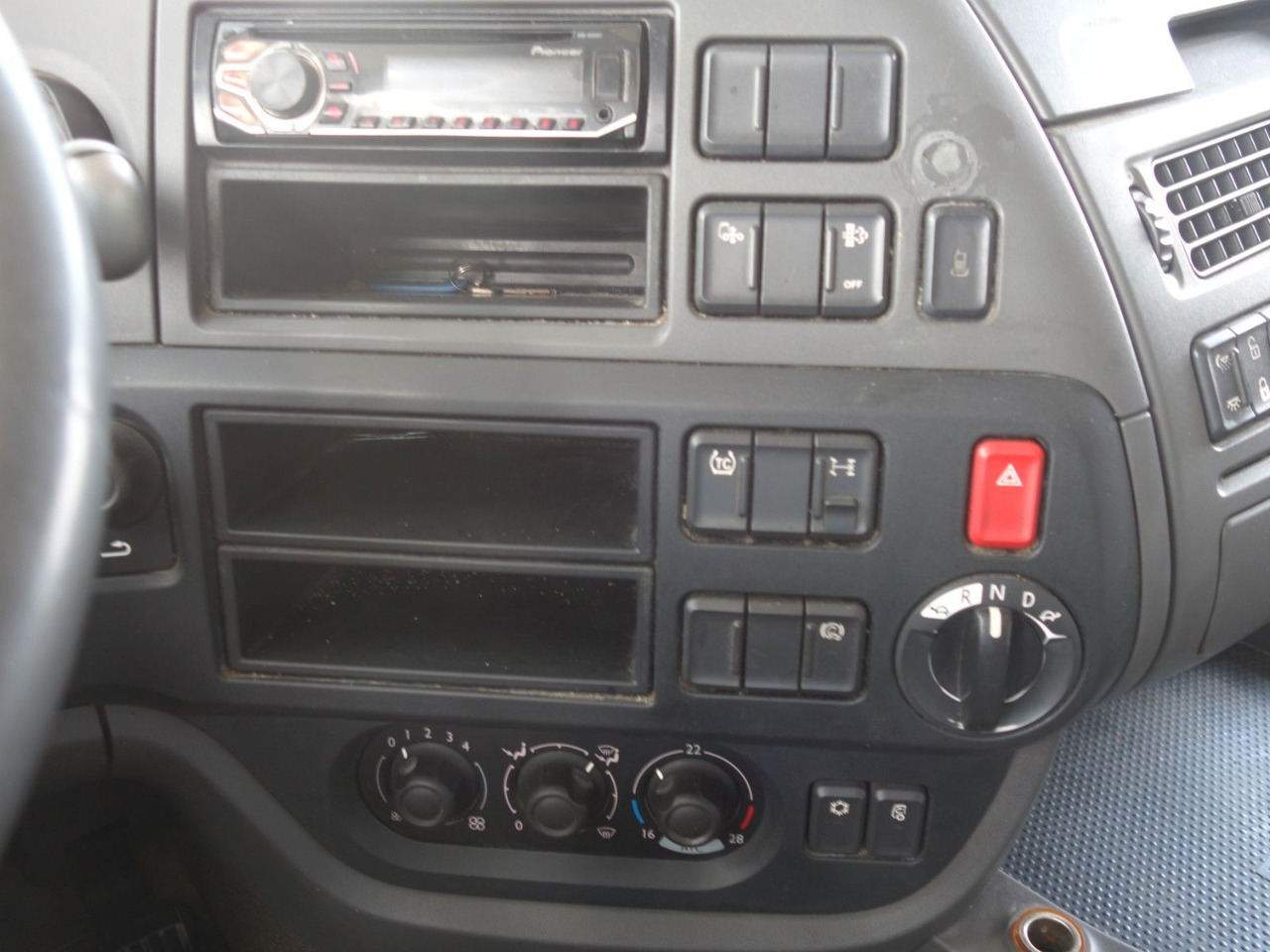 Leasing de  DAF XF 510 SC Standard, Retarder DAF XF 510 SC Standard, Retarder: foto 17