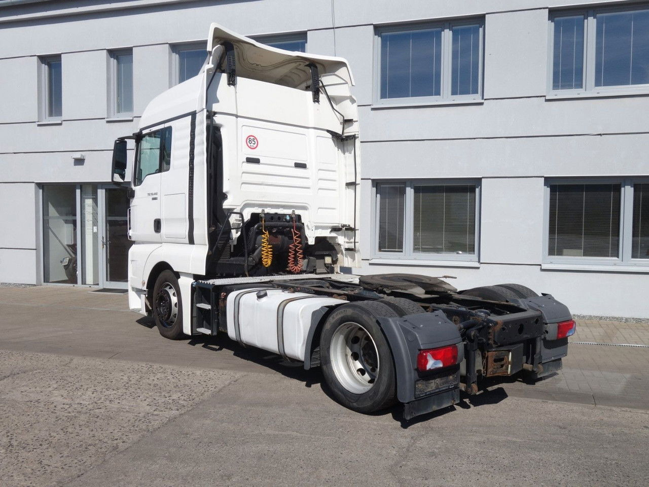 MAN TGX 18.440 XLX, E6, LD - Cabeza tractora: foto 4 MAN TGX 18.440 XLX, E6, LD - Cabeza tractora: foto 4