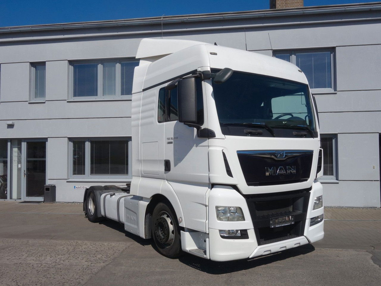 MAN TGX 18.440 XLX, E6, LD - Cabeza tractora: foto 3 MAN TGX 18.440 XLX, E6, LD - Cabeza tractora: foto 3