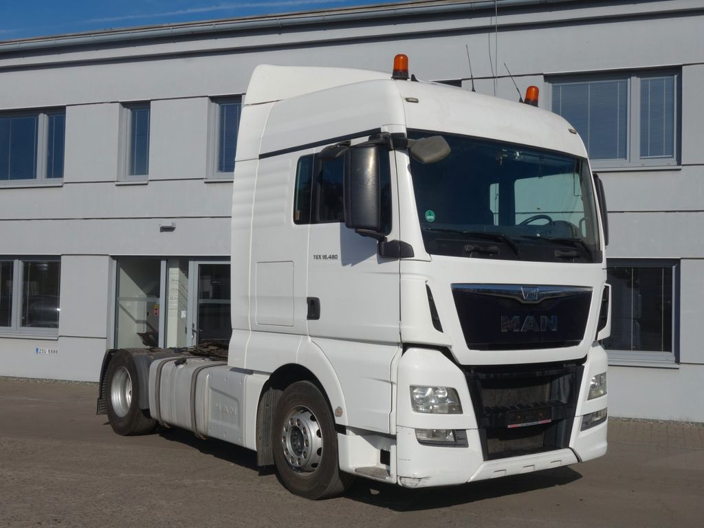 MAN TGX 18.480 XLX E6 ST, Retarder - Cabeza tractora: foto 3 MAN TGX 18.480 XLX E6 ST, Retarder - Cabeza tractora: foto 3