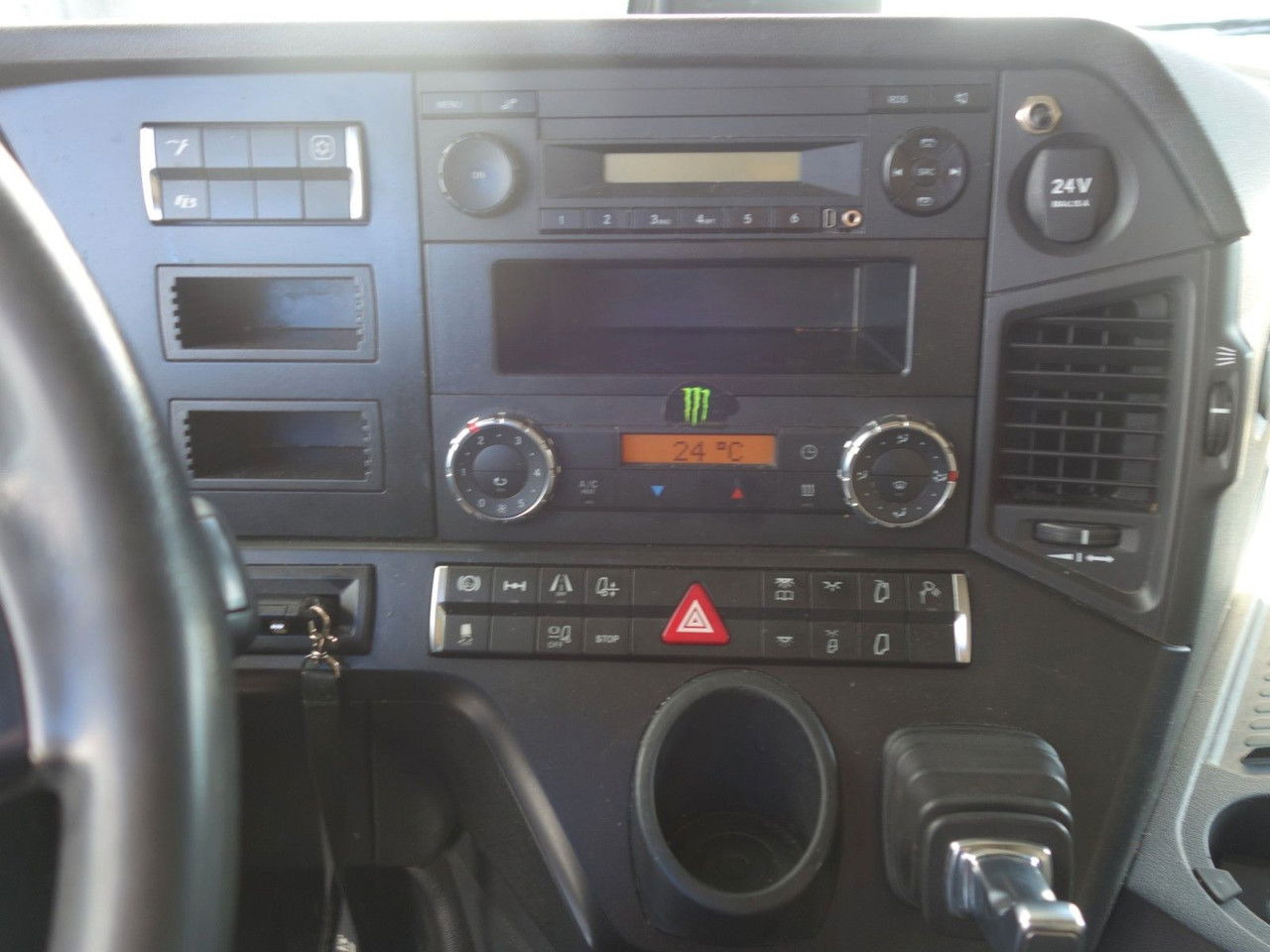 Leasing de  Mercedes-Benz Actros 1848 Giga Space, Standard Mercedes-Benz Actros 1848 Giga Space, Standard: foto 16