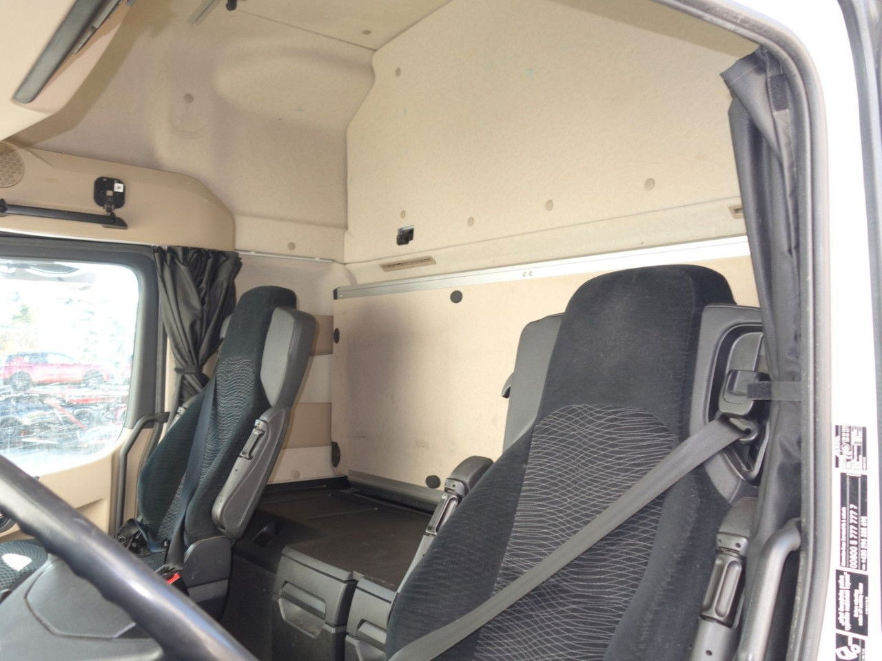 Leasing de  Mercedes-Benz Actros 1848 Giga Space, Standard Mercedes-Benz Actros 1848 Giga Space, Standard: foto 11