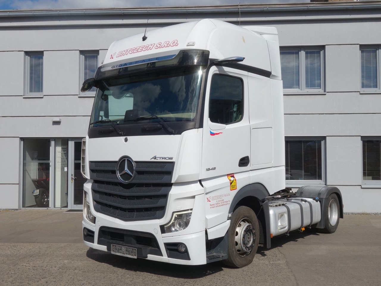 Mercedes-Benz Actros 1848 LSNRL Giga Space, Xenon, Cam - Cabeza tractora: foto 1 Mercedes-Benz Actros 1848 LSNRL Giga Space, Xenon, Cam - Cabeza tractora: foto 1