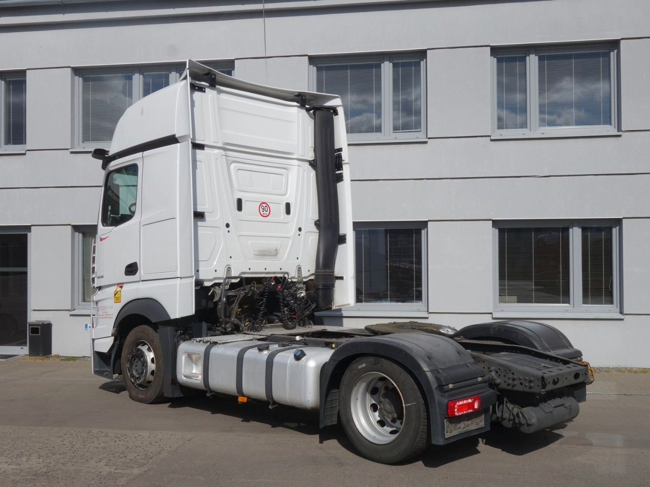Mercedes-Benz Actros 1848 LSNRL Giga Space, Xenon, Cam - Cabeza tractora: foto 3 Mercedes-Benz Actros 1848 LSNRL Giga Space, Xenon, Cam - Cabeza tractora: foto 3