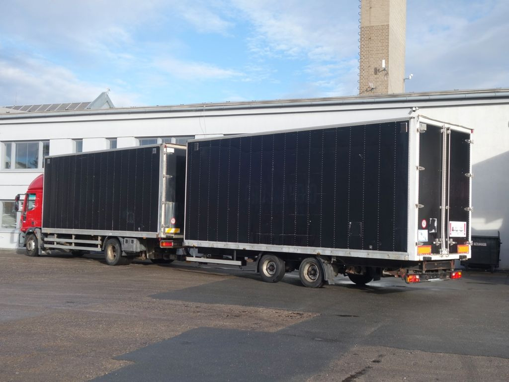 Iveco Eurocargo 150E30 mit Anhänger - Camión caja cerrada: foto 5 Iveco Eurocargo 150E30 mit Anhänger - Camión caja cerrada: foto 5