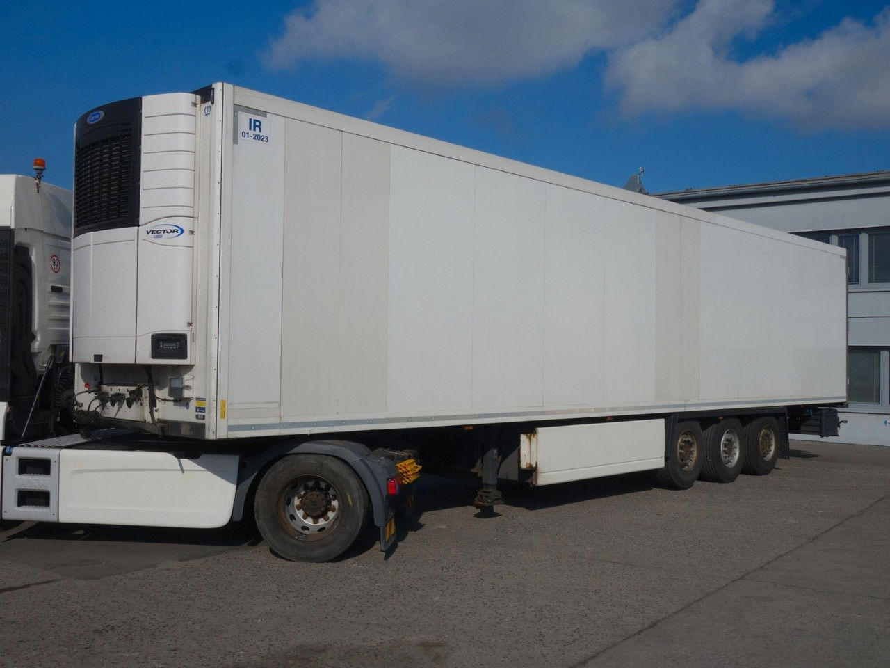 Krone SD Carrier Vector 1350 - Semirremolque frigorífico: foto 4 Krone SD Carrier Vector 1350 - Semirremolque frigorífico: foto 4