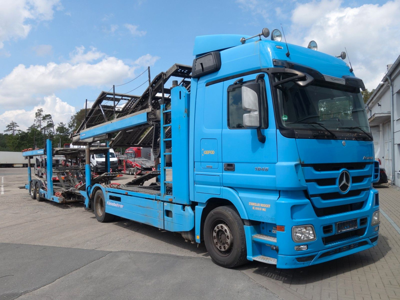 Mercedes-Benz Actros 1846 mit Kässbohrer Metago/Vario - Camión portavehículos: foto 3 Mercedes-Benz Actros 1846 mit Kässbohrer Metago/Vario - Camión portavehículos: foto 3