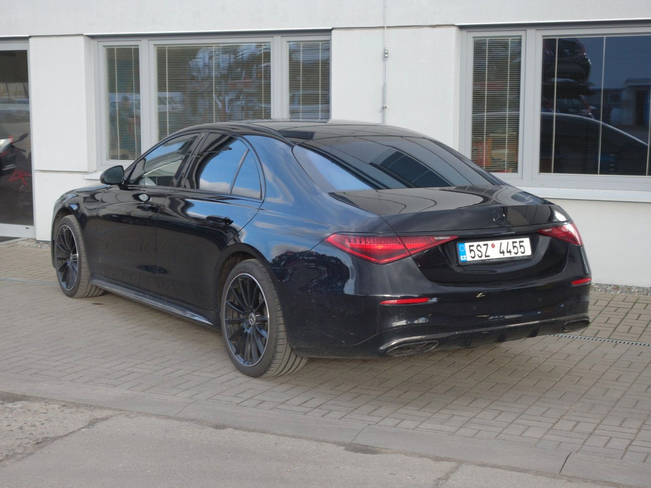Mercedes-Benz S400d 4Matic,AMG,PANO, Vollaust,Sthz,Garant10/27 - Sedan: foto 3 Mercedes-Benz S400d 4Matic,AMG,PANO, Vollaust,Sthz,Garant10/27 - Sedan: foto 3