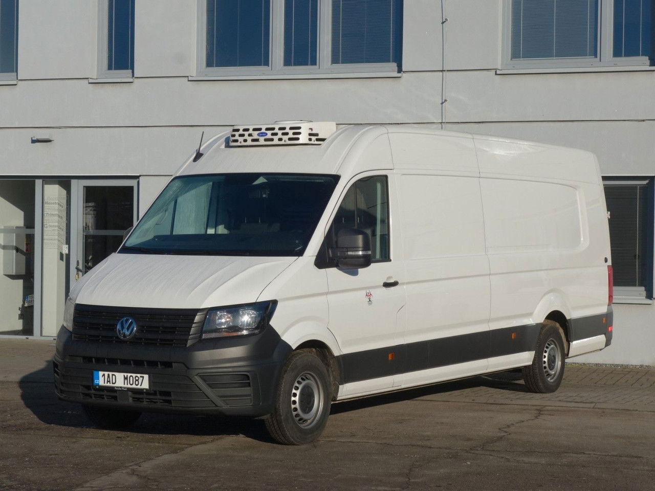 Volkswagen Crafter 2,0TDI Kühlkasten 35 Lang plus Hoch - Furgoneta frigorifica: foto 1 Volkswagen Crafter 2,0TDI Kühlkasten 35 Lang plus Hoch - Furgoneta frigorifica: foto 1