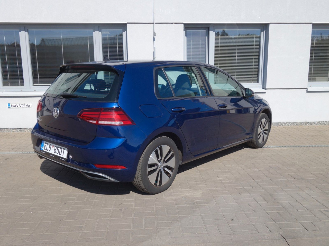 Volkswagen E-Golf VII, 100kW, LED, SHZ, ALU - Sedan: foto 5 Volkswagen E-Golf VII, 100kW, LED, SHZ, ALU - Sedan: foto 5