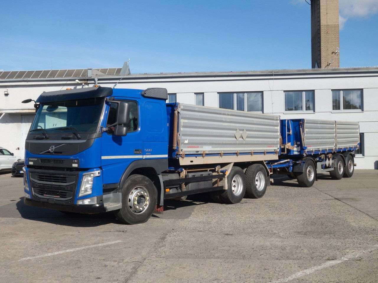 Volvo FM 500 6x4, Dreiseitenkipper Schwarzmüller - Camión volquete: foto 4 Volvo FM 500 6x4, Dreiseitenkipper Schwarzmüller - Camión volquete: foto 4