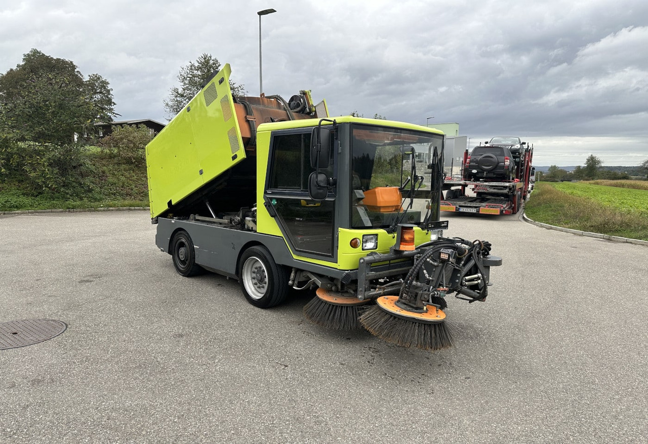 Barredora vial 2004 Ravo 340 sweeper: foto 1