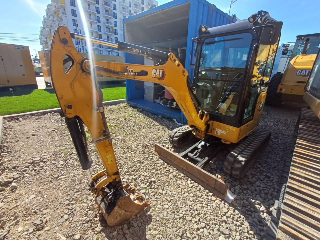 CAT 302-05CR - Excavadora de cadenas: foto 1 CAT 302-05CR - Excavadora de cadenas: foto 1