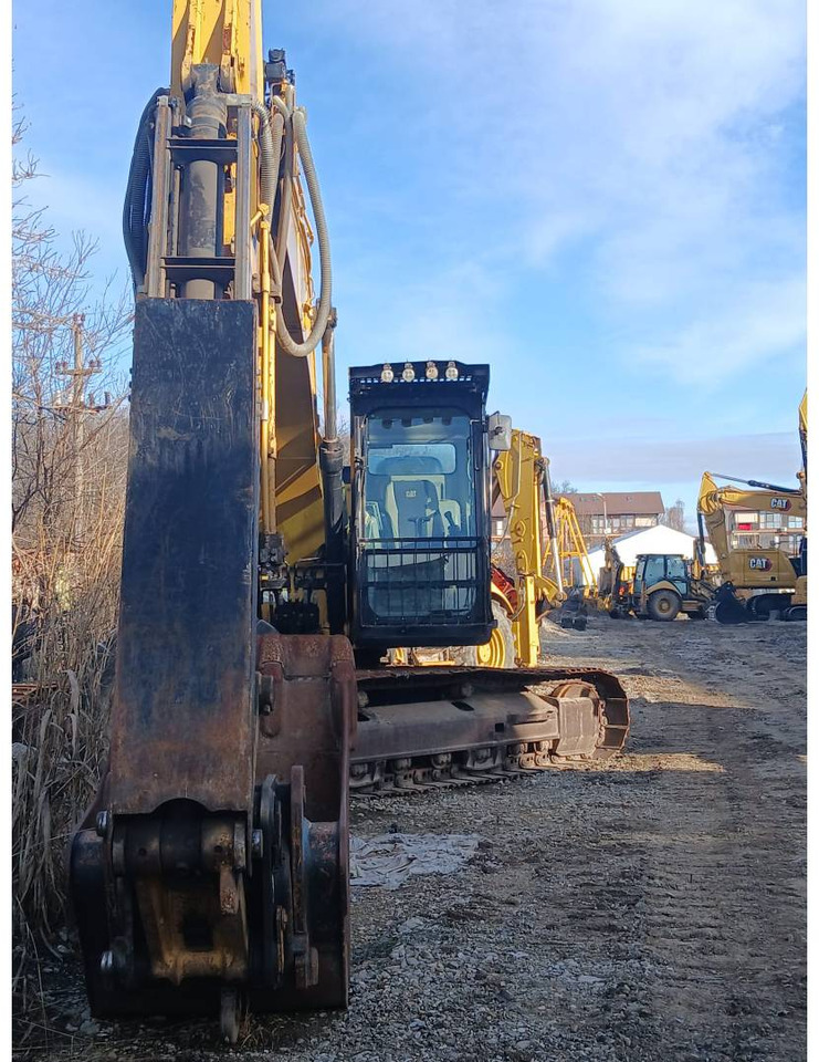 CAT 320FL - Excavadora de cadenas: foto 2 CAT 320FL - Excavadora de cadenas: foto 2