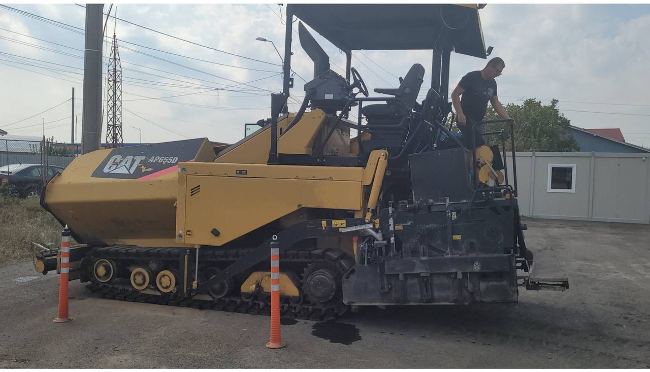 CAT AP-655D - Pavimentadora de asfalto: foto 3 CAT AP-655D - Pavimentadora de asfalto: foto 3