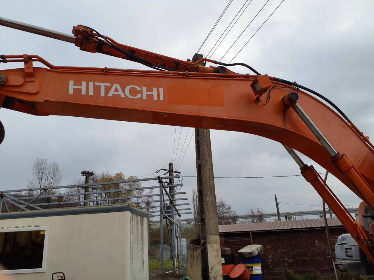 HITACHI ZX2400N-3 - Excavadora de cadenas: foto 1 HITACHI ZX2400N-3 - Excavadora de cadenas: foto 1