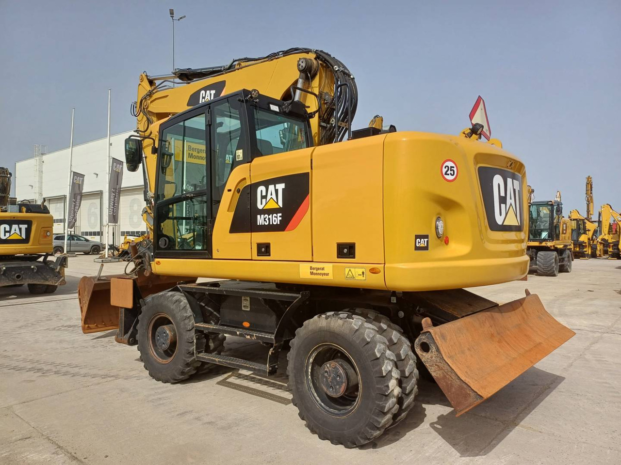 CAT M316F - Excavadora de ruedas: foto 4 CAT M316F - Excavadora de ruedas: foto 4