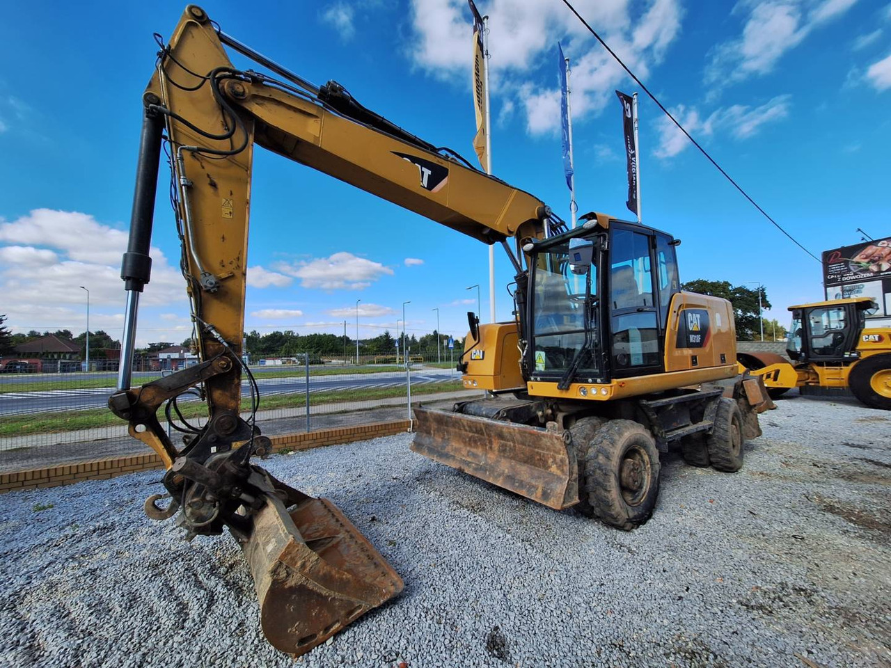 CAT M318F - Excavadora de ruedas: foto 1 CAT M318F - Excavadora de ruedas: foto 1