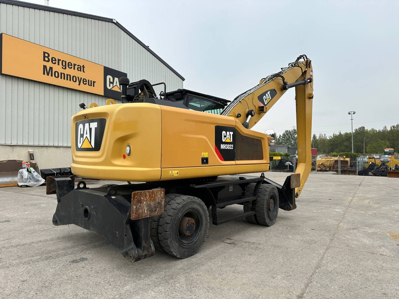CAT MH3022 - Excavadora de ruedas: foto 3 CAT MH3022 - Excavadora de ruedas: foto 3