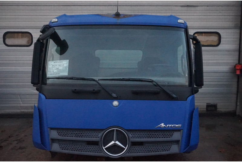 Mercedes-Benz ANTOS S CLASSICSPACE 2.3 320MM 960 820 15 887984 - Cabina e interior para Camión: foto 1 Mercedes-Benz ANTOS S CLASSICSPACE 2.3 320MM 960 820 15 887984 - Cabina e interior para Camión: foto 1