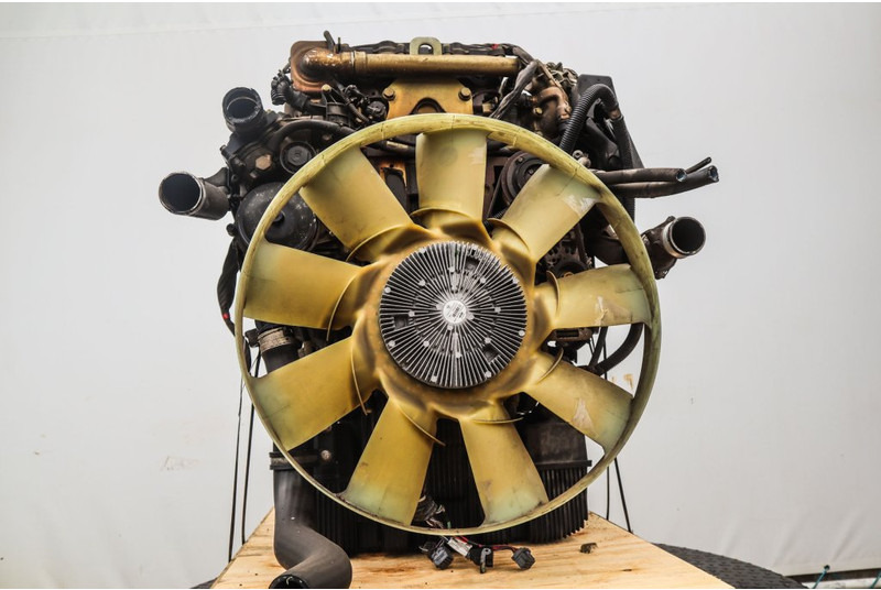 Mercedes-Benz OM934LA EURO6 210PS - Motor para Camión: foto 4 Mercedes-Benz OM934LA EURO6 210PS - Motor para Camión: foto 4