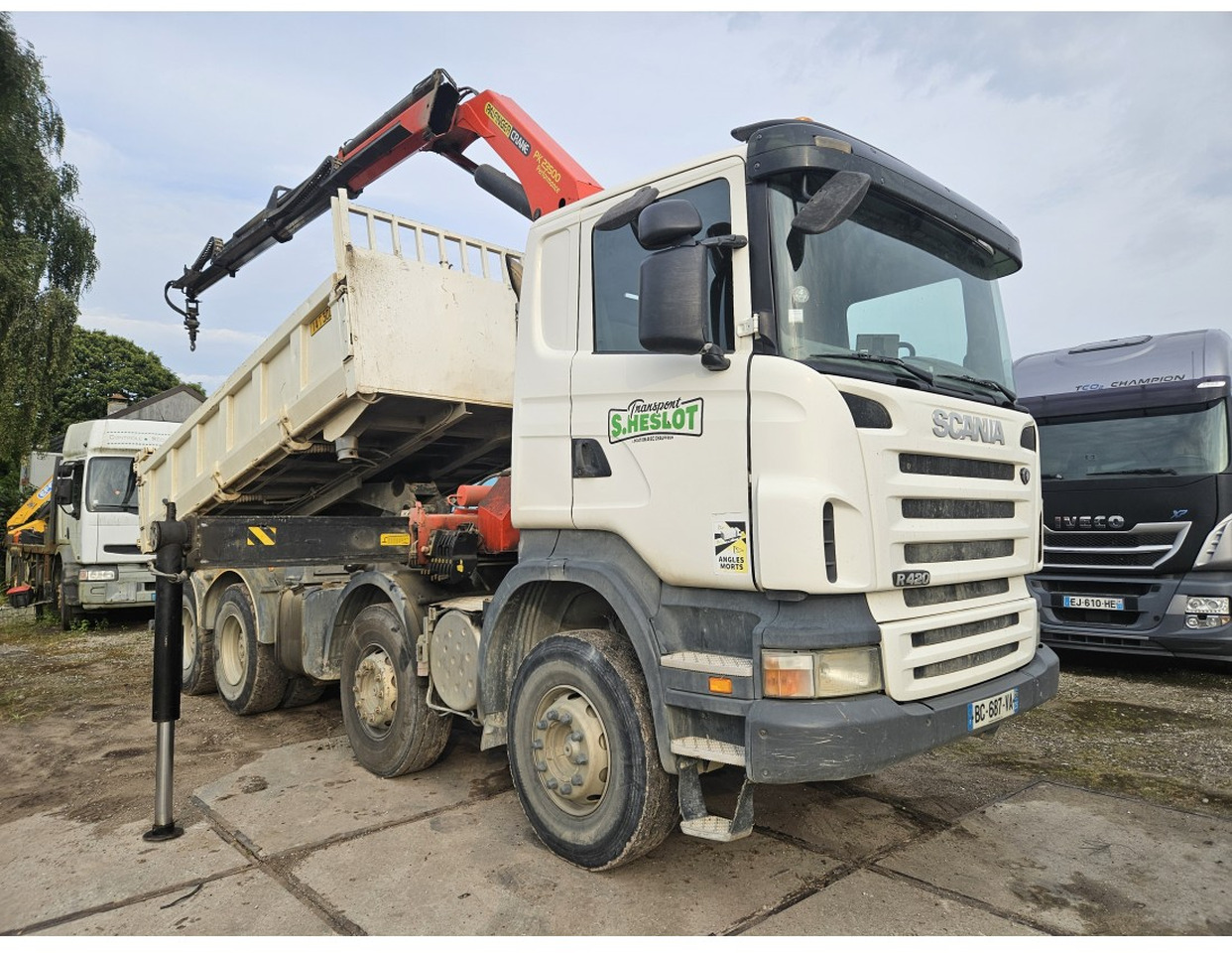 Scania R420 8x4 Tipper Crane Palfinger 23500 - Camión volquete, Camión grúa: foto 3 Scania R420 8x4 Tipper Crane Palfinger 23500 - Camión volquete, Camión grúa: foto 3