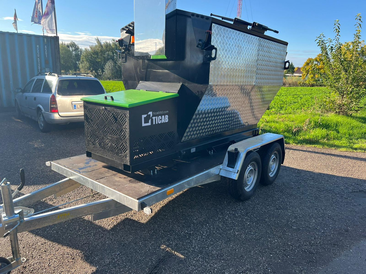 TICAB Asphalt Hot Box from the Manufacturer for 2,8 t, termiskais bunkurs asfaltam HB-2 - Construcción de carreteras: foto 4 TICAB Asphalt Hot Box from the Manufacturer for 2,8 t, termiskais bunkurs asfaltam HB-2 - Construcción de carreteras: foto 4