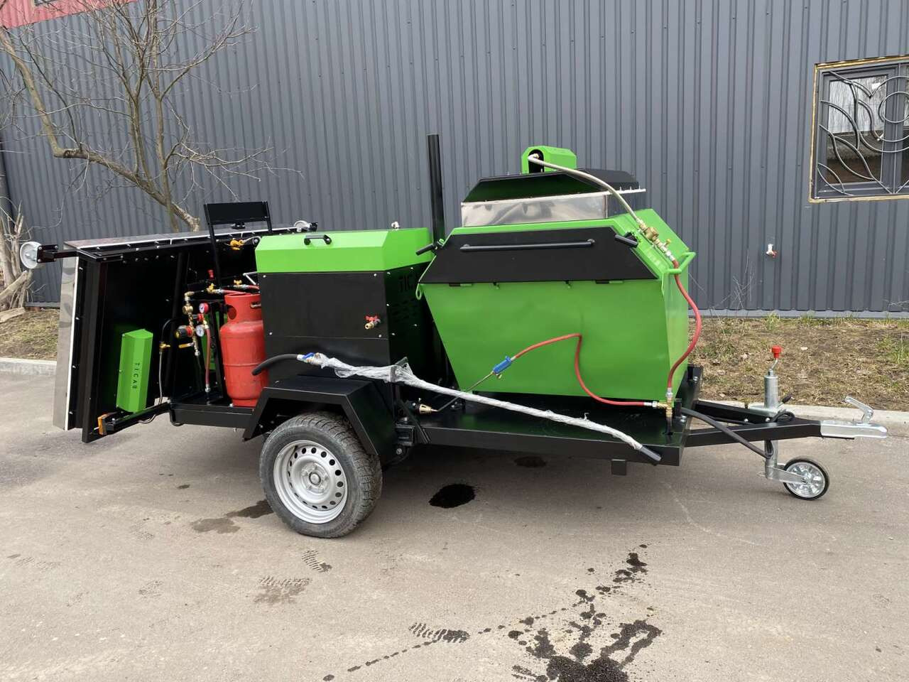 TICAB New Pothole Patching Machine, Asphalt Infrared Patching, Manufacturer, MIRA-3 - Construcción de carreteras: foto 4 TICAB New Pothole Patching Machine, Asphalt Infrared Patching, Manufacturer, MIRA-3 - Construcción de carreteras: foto 4