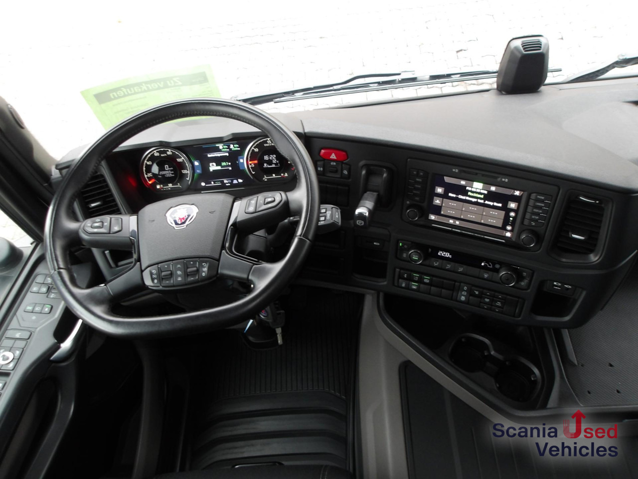 SCANIA R 460 EB - MEGA - HIGHLINE - 2x TANKs - ACC - Cabeza tractora: foto 2 SCANIA R 460 EB - MEGA - HIGHLINE - 2x TANKs - ACC - Cabeza tractora: foto 2