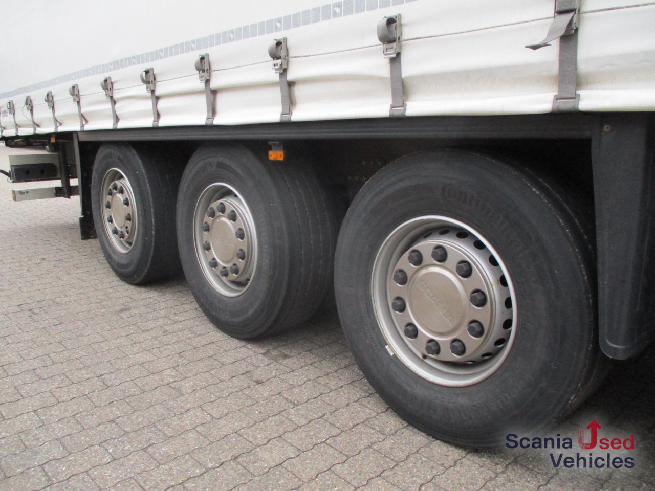 SCHMITZ SCS 24/L-13.62 - Curtainsider Standard - Code XL - Semirremolque lona: foto 4 SCHMITZ SCS 24/L-13.62 - Curtainsider Standard - Code XL - Semirremolque lona: foto 4