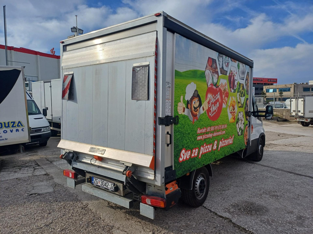 IVECO Daily 35S18H/P - Furgoneta: foto 5 IVECO Daily 35S18H/P - Furgoneta: foto 5