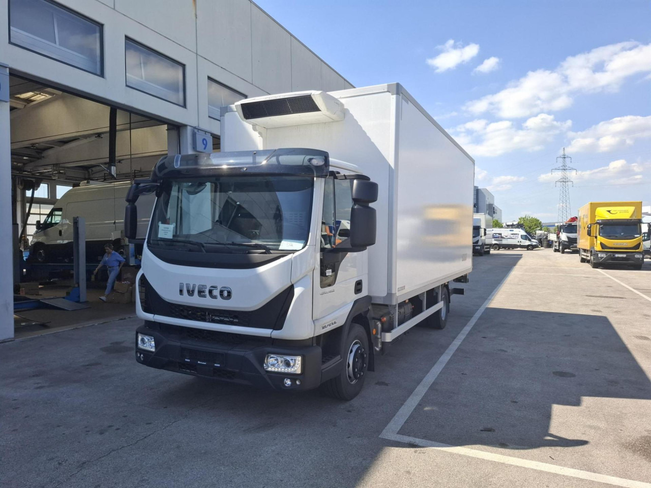 IVECO Eurocargo ML120EL21/P - Camión frigorífico: foto 1 IVECO Eurocargo ML120EL21/P - Camión frigorífico: foto 1