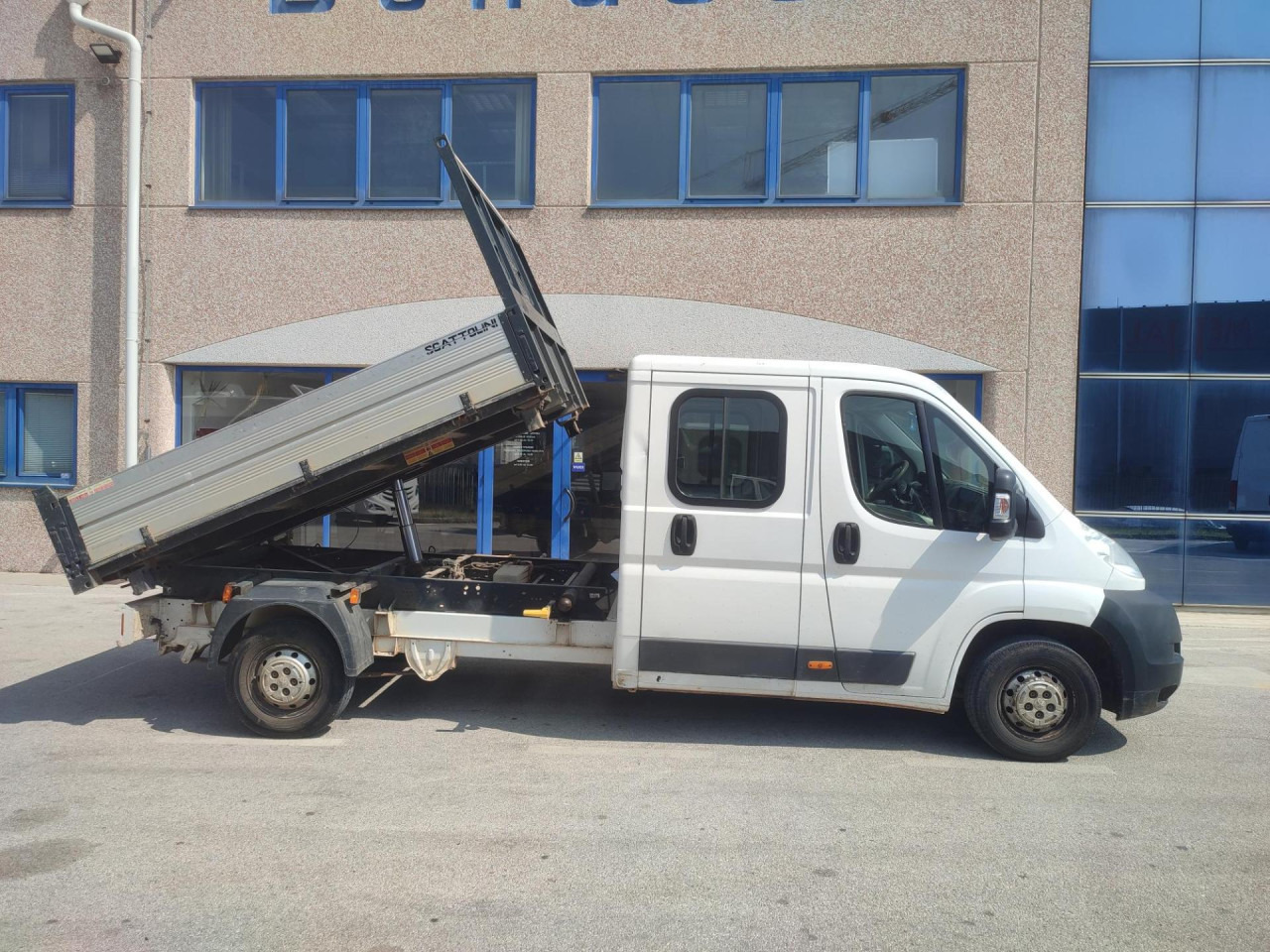 PEUGEOT Boxer 2.2 HDI - Furgoneta basculante, Furgoneta combi: foto 5 PEUGEOT Boxer 2.2 HDI - Furgoneta basculante, Furgoneta combi: foto 5
