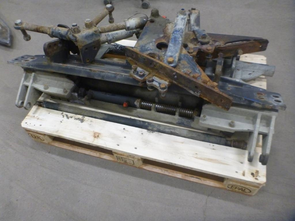 Scania R 520 Mählers plogfäste, R42929-3 - Bastidor/ Chasis para Camión: foto 2 Scania R 520 Mählers plogfäste, R42929-3 - Bastidor/ Chasis para Camión: foto 2