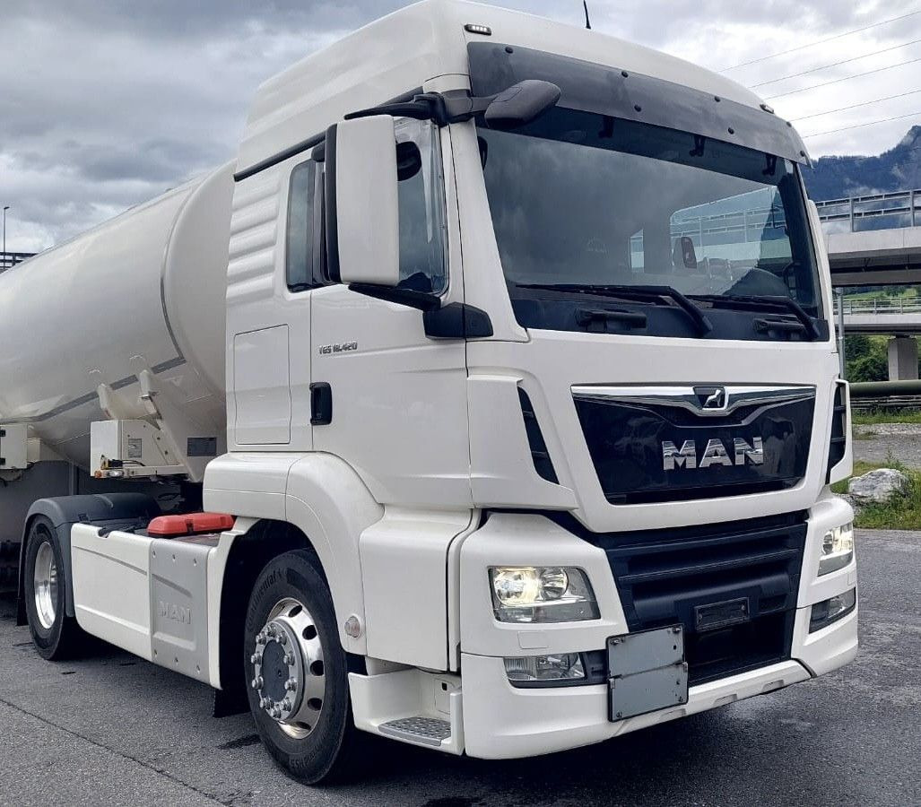 MAN TGS 18.420 4x2, E6, ADR, Retarder - Cabeza tractora: foto 3 MAN TGS 18.420 4x2, E6, ADR, Retarder - Cabeza tractora: foto 3
