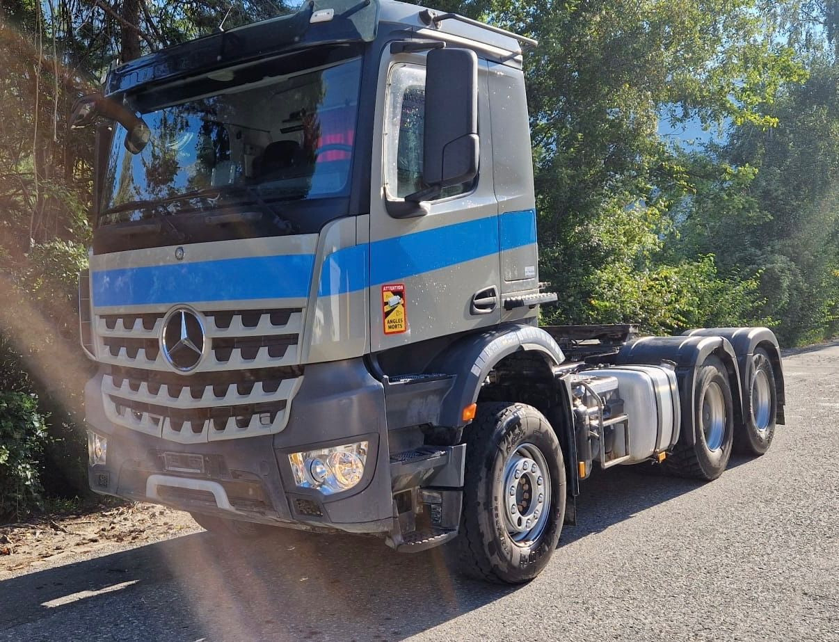Mercedes-Benz Arocs 2648 6x4, E6, Retarder, Kipphydraulik - Cabeza tractora: foto 2 Mercedes-Benz Arocs 2648 6x4, E6, Retarder, Kipphydraulik - Cabeza tractora: foto 2
