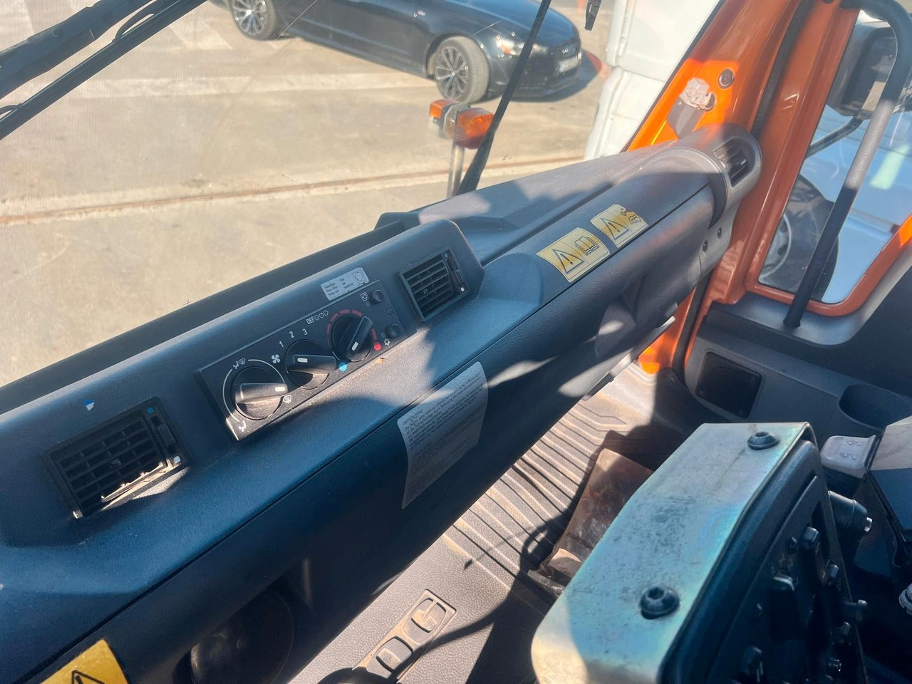 Camión Unimog U500 4x4, Boeschungsmaehwerk Mulag: foto 11 Camión Unimog U500 4x4, Boeschungsmaehwerk Mulag: foto 11