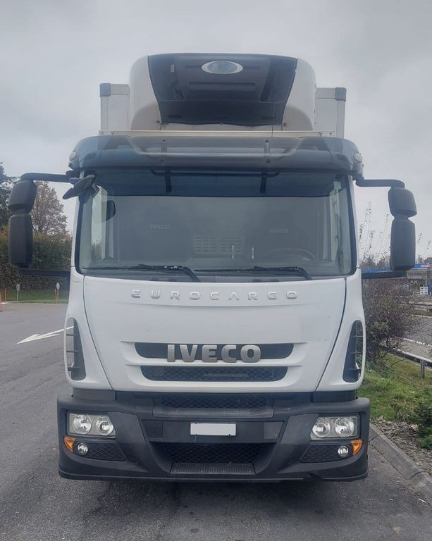 Iveco 140 E25 Eurocargo, E5, Carrier Supra 850 Iveco 140E25 Eurocargo, E5, Carrier Supra 850 - Camión frigorífico: foto 2 Iveco 140 E25 Eurocargo, E5, Carrier Supra 850 Iveco 140E25 Eurocargo, E5, Carrier Supra 850 - Camión frigorífico: foto 2