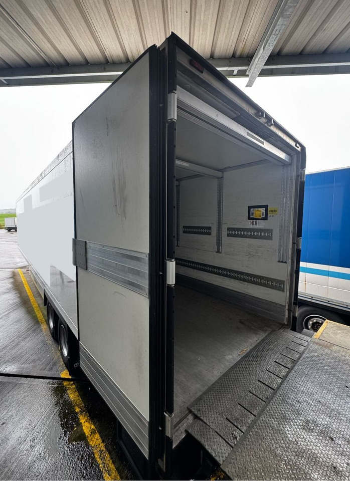 Krone SZ, Doppelstock, isoliert, Duoplex steel - Semirremolque caja cerrada: foto 5 Krone SZ, Doppelstock, isoliert, Duoplex steel - Semirremolque caja cerrada: foto 5