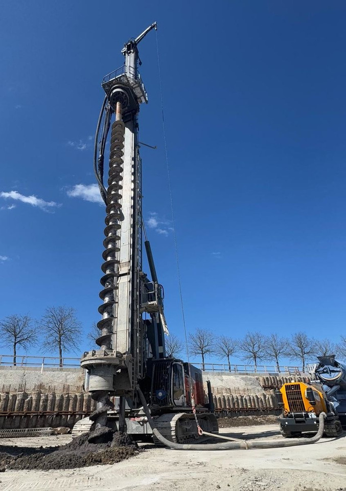Liebherr LRB 355, RAMM/BOHRGERÄT, PILLING/DRILLING RIG - Perforadora: foto 4 Liebherr LRB 355, RAMM/BOHRGERÄT, PILLING/DRILLING RIG - Perforadora: foto 4
