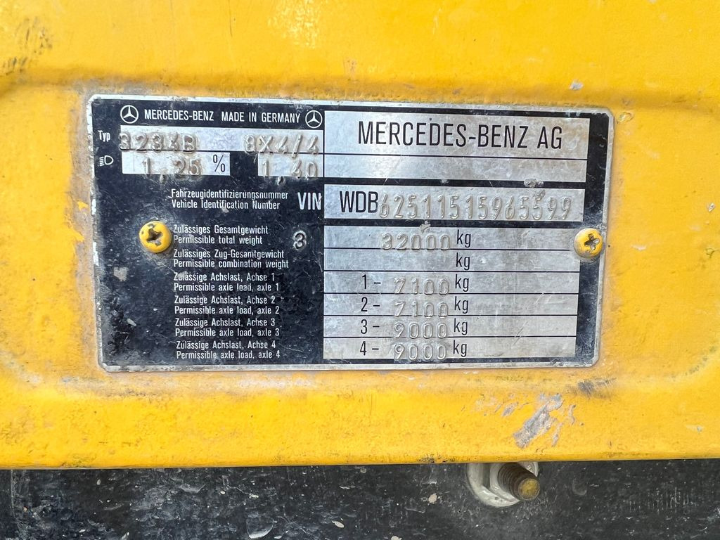 Bomba de hormigón Mercedes-Benz 3234B 8x4, E1, PUMI, Putzmeister 21m: foto 12