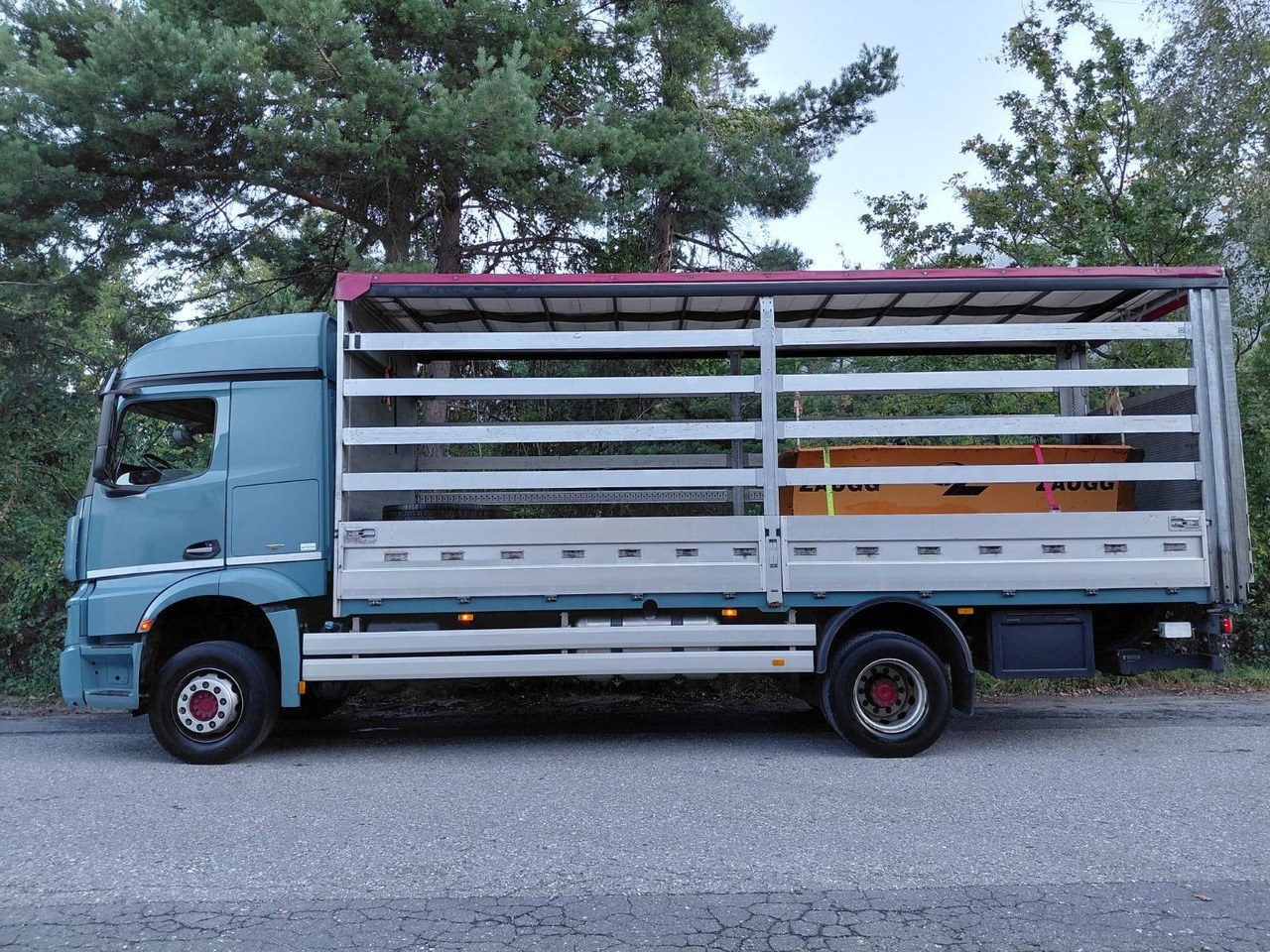 Leasing de  Mercedes-Benz Actros 1836 4x2, E6, Ladebordwand, Fahrschule Mercedes-Benz Actros 1836 4x2, E6, Ladebordwand, Fahrschule: foto 7